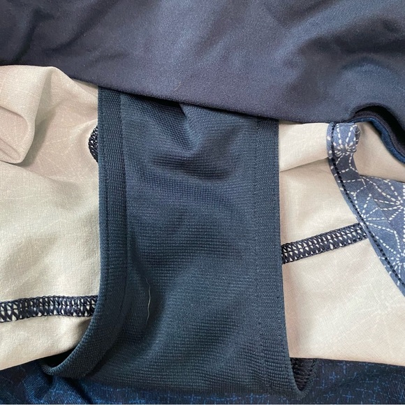 Lululemon Athletica Run Times Navy Printed Mid Rise Lined Athletic Shorts Size 4 - Picture 9 of 9